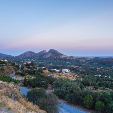 פלאקיאס Villa Mariou מראה חיצוני תמונה