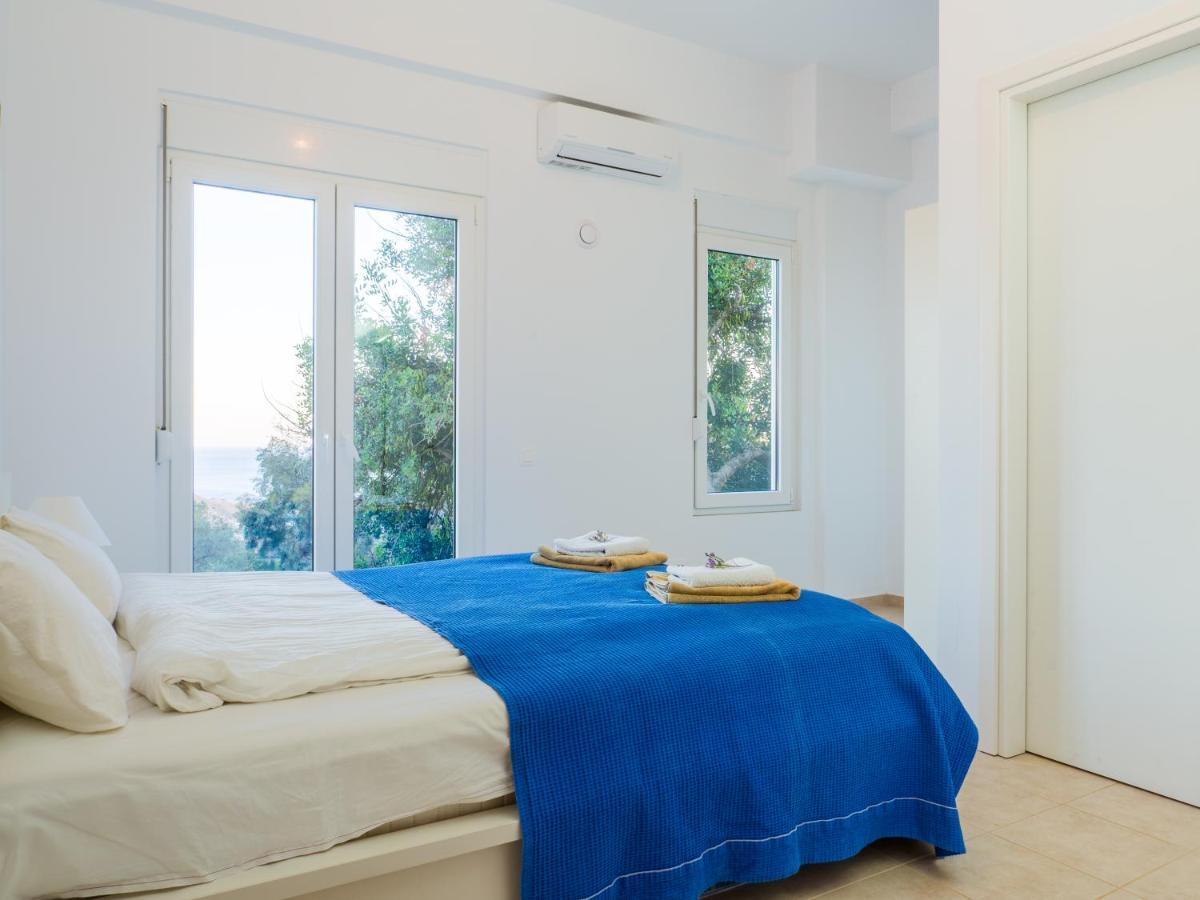 פלאקיאס Villa Mariou מראה חיצוני תמונה